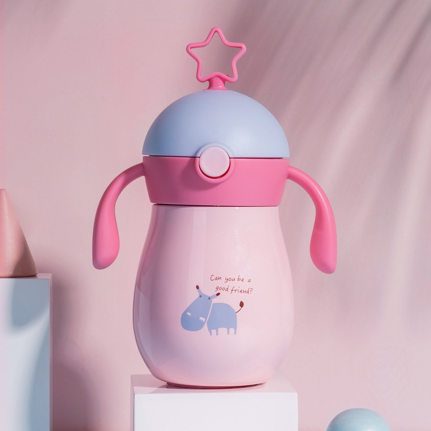 Détail du bouchon du thermos bébé