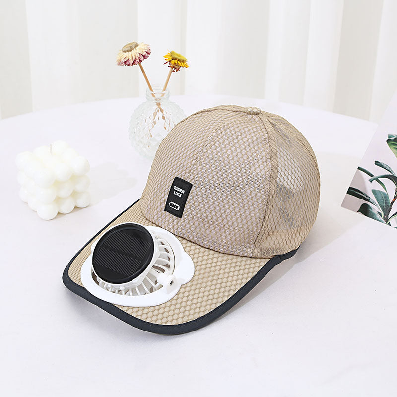 Casquette avec ventilateur intégré et mesh respirant